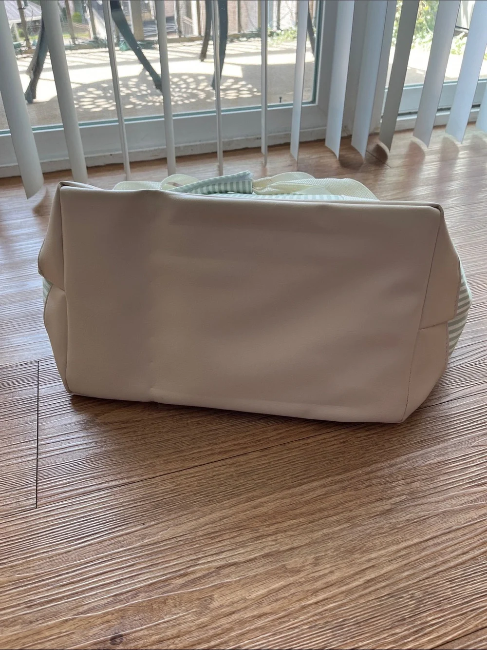 Ollie & Olivia Large Insulated Green Stripe Canvas Tote Cooker/Organizer- New!